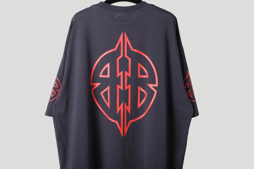 𝐁a𝐋en𝐂i𝐆a ：𝐁A𝐋EN𝐂IA𝐆A/ ；BB T ： 32 240 - # # 23ss Same Style ❗️❗️❗️ size：xs s m l